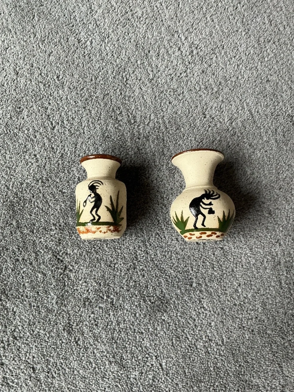 Vintage mini Mexican Kokopelli bud vases, set of 2